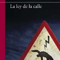 Susan E. Hinton. (1975) LA LEY DE LA CALLE.pdf